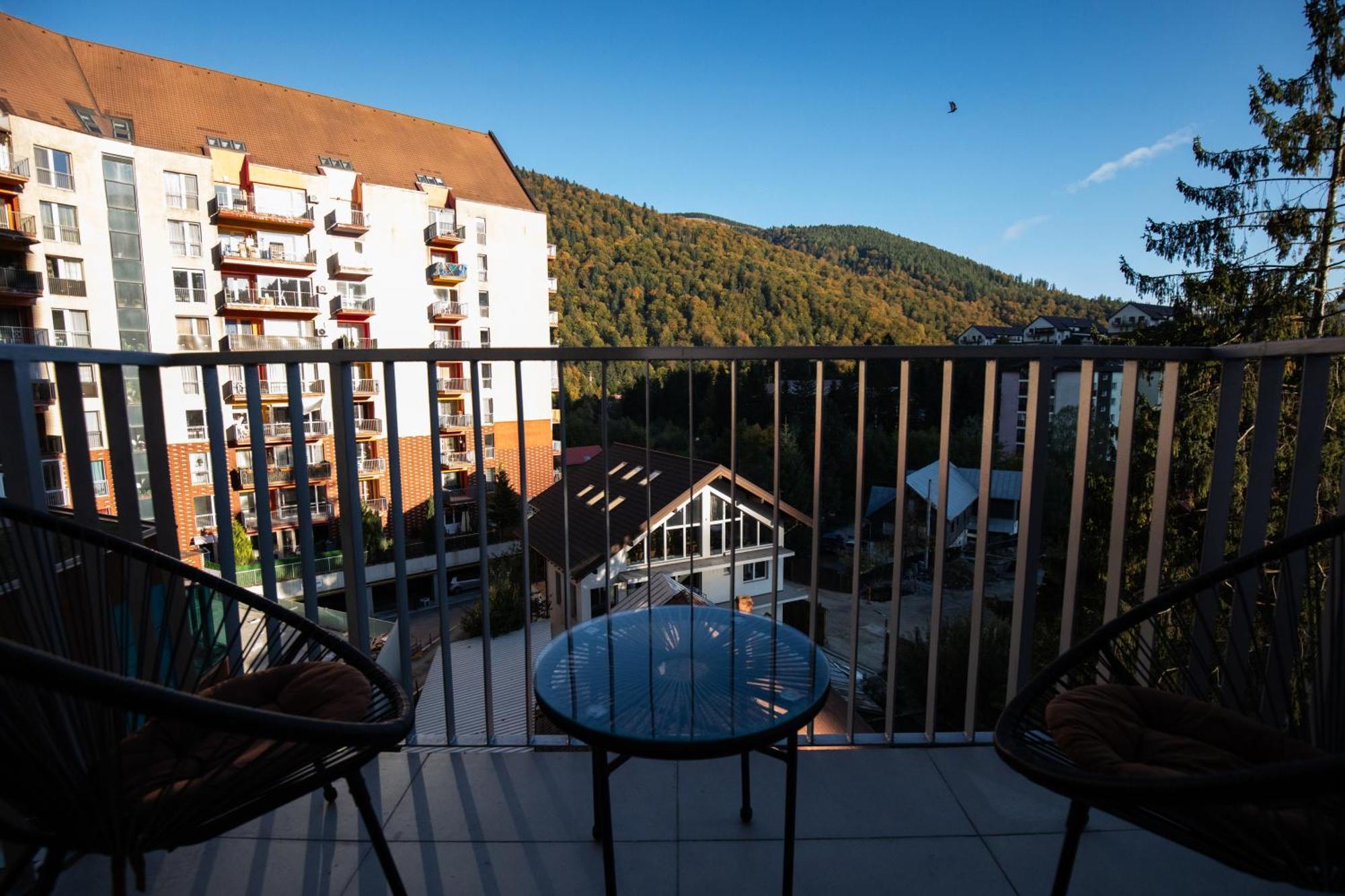 Cozy Studio 4 People With Parking Sinaia Esterno foto